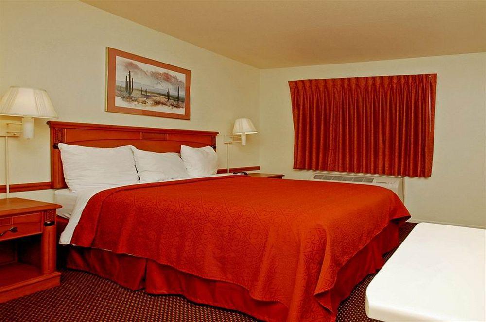 Quality Inn And Suites Mesa Ngoại thất bức ảnh